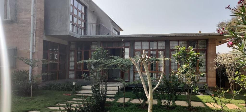 Serene Meadows Villa บังกาลอร์ ภายนอก รูปภาพ